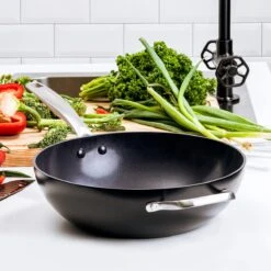 GreenPan Copenhagen Wok Met Extra Handvat 30cm/4.8L -Greenpan 1200x1200 127
