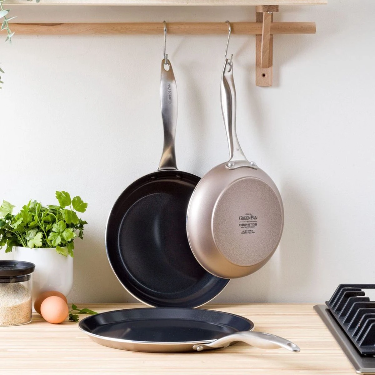 GreenPan Koekenpan - Royal Bronze - ø 20 Cm - Keramische Anti-aanbaklaag 3 GreenPan Koekenpan - Royal Bronze - ø 20 Cm - Keramische Anti-aanbaklaag - Afbeelding 3