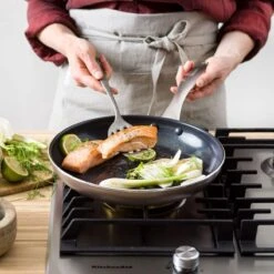 GreenPan Koekenpan - Royal Bronze - ø 20 Cm - Keramische Anti-aanbaklaag 11 GreenPan Koekenpan - Royal Bronze - ø 20 Cm - Keramische Anti-aanbaklaag -Greenpan 1200x1200 179