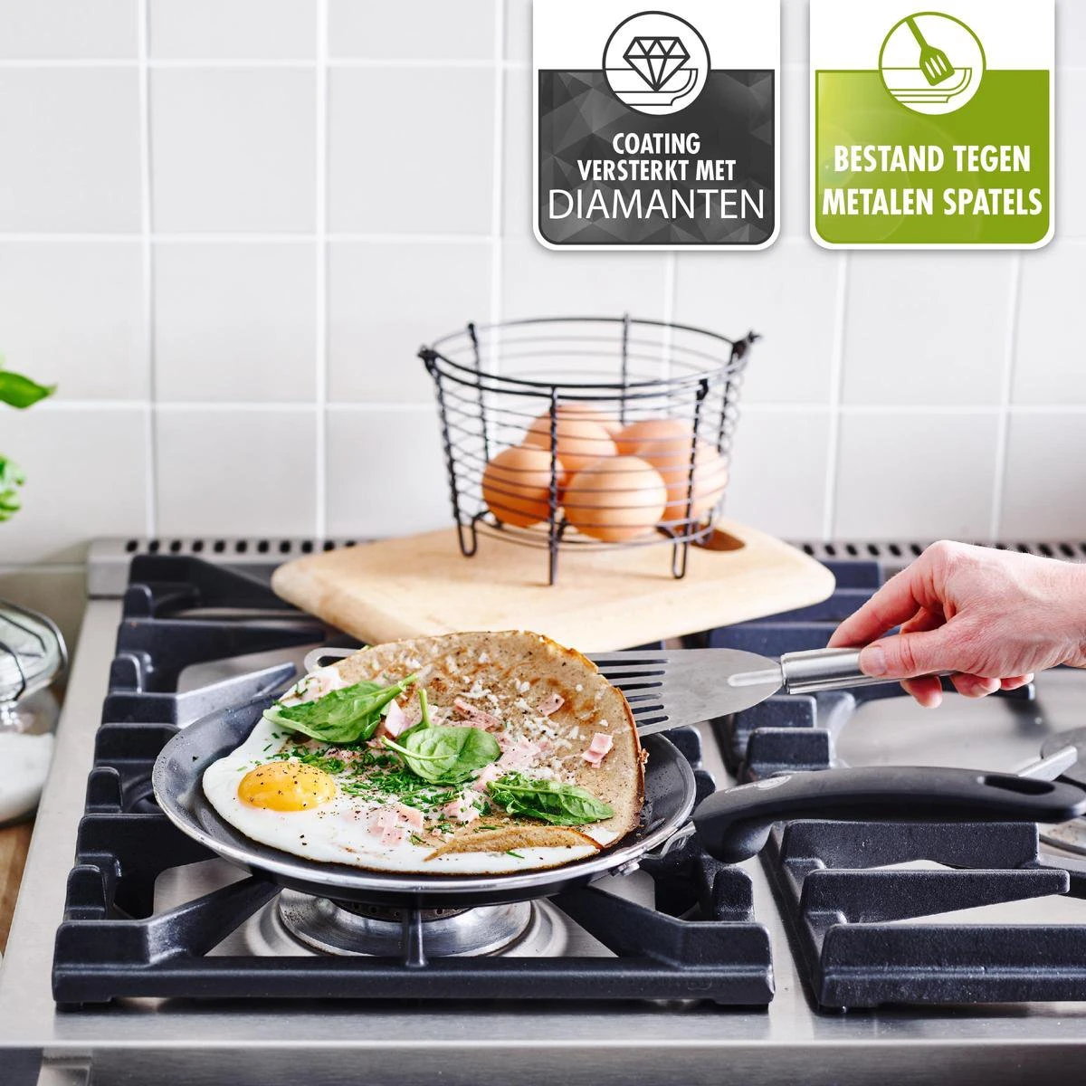 GreenPan Essentials Pannenkoekenpan 24cm - Zwart - Inductie - PFAS-vrij 7 GreenPan Essentials Pannenkoekenpan 24cm - Zwart - Inductie - PFAS-vrij - Afbeelding 7