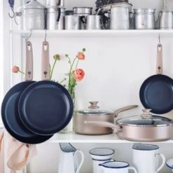 GreenPan Cambridge Koekenpan 28cm - Brons - Inductie - PFAS-vrij 36 GreenPan Cambridge Koekenpan 28cm - Brons - Inductie - PFAS-vrij -Greenpan 1200x1200 86