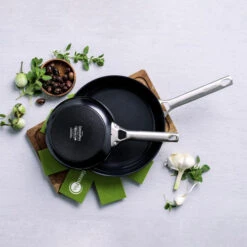 GreenPan Padova Koekenpannenset 20 + 28 Cm Reserve Black 22 GreenPan Padova Koekenpannenset 20 + 28 Cm Reserve Black -Greenpan 1924077