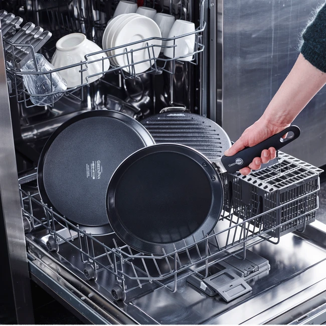 GreenPan Pannenkoekenpan Essentials - Zwart - ø 28 Cm - Keramische Anti-aanbaklaag 4 GreenPan Pannenkoekenpan Essentials - Zwart - ø 28 Cm - Keramische Anti-aanbaklaag - Afbeelding 4